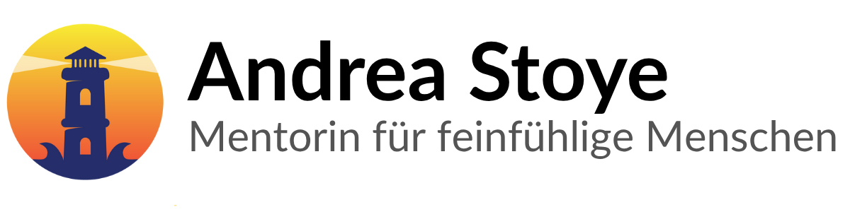 Logo mit Leuchtturm und Schriftzug Andrea Stoye, Mentorin für feinfühlige Menschen